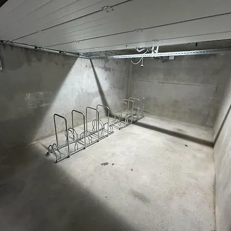 Apartment T2 Avec Balcon, Clim, Parking Public Proche - - Fr-1-503-75 Balaruc-les-Bains